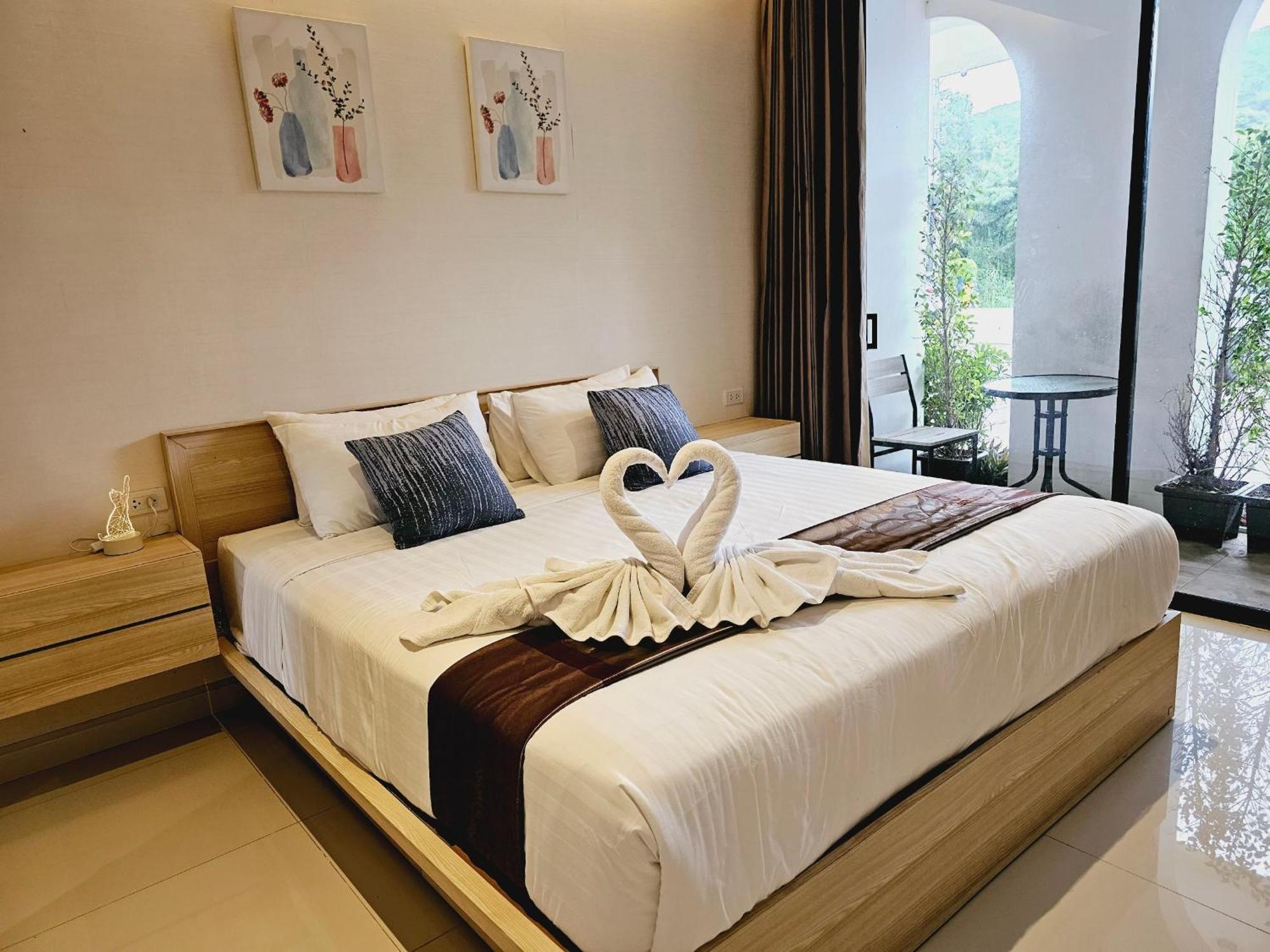 The Lago Naiharn By Sala Estate Nai Harn Ngoại thất bức ảnh